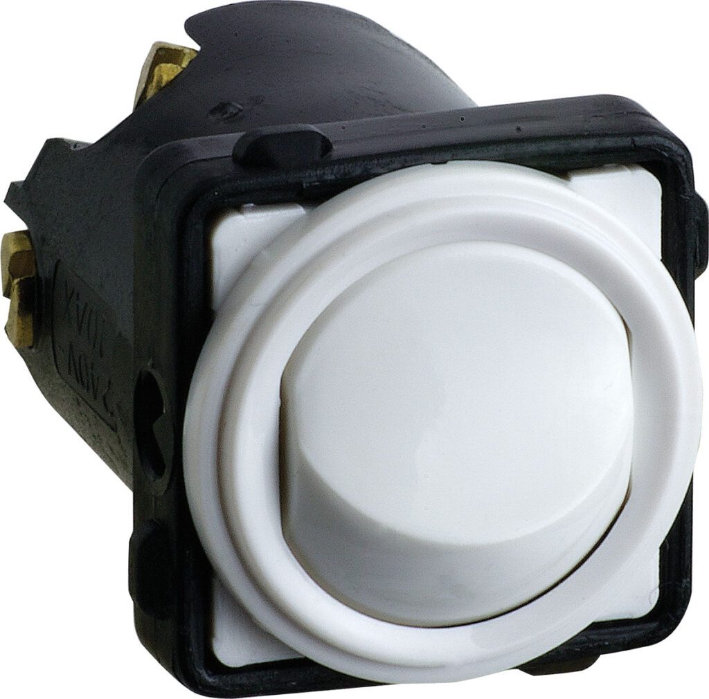 Legrand EM770XWE