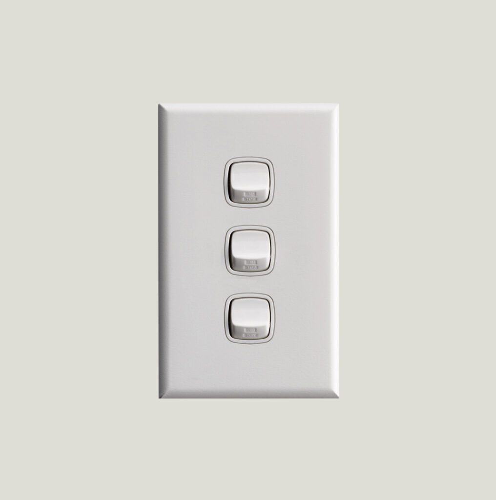Legrand XL770/3WE